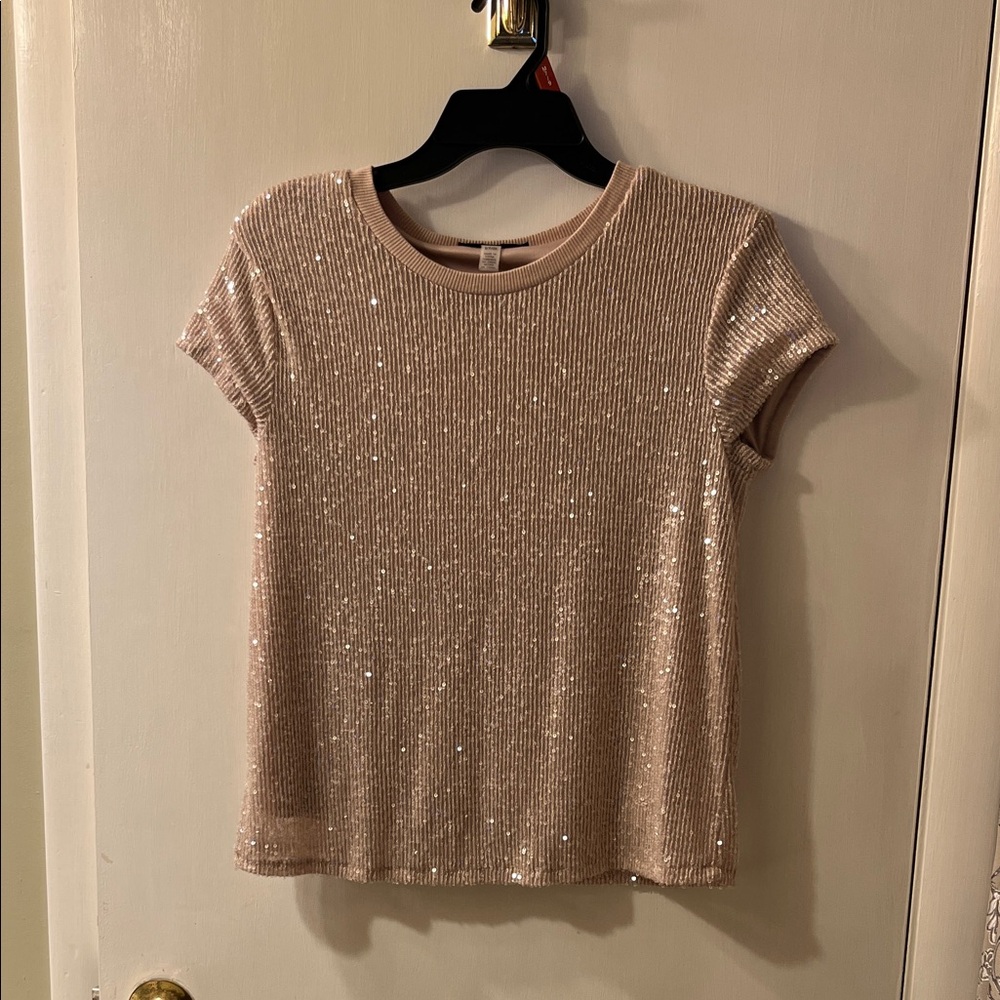 Cable & Gauge Beige Sequin Short Sleeve Top